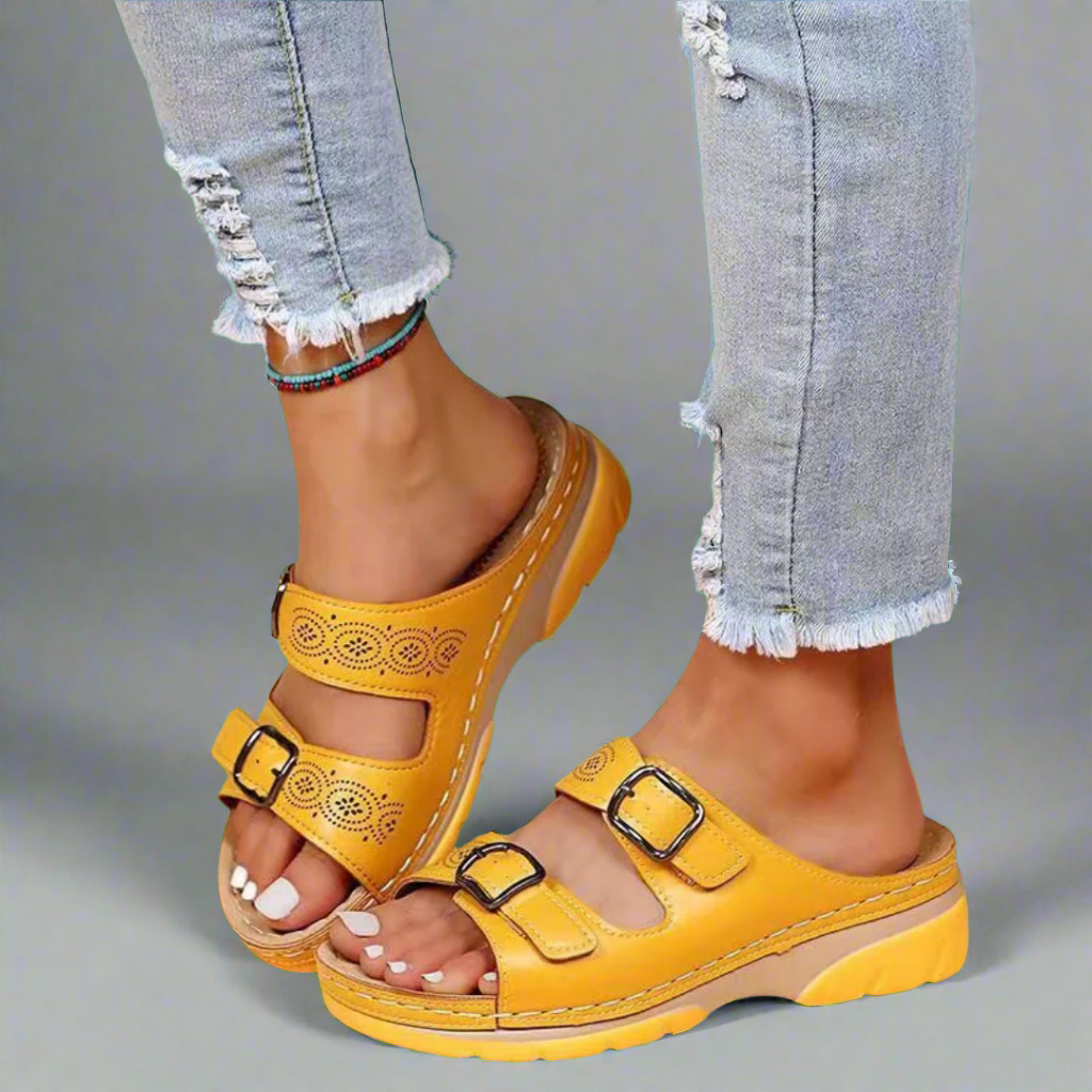 Dorothee | Wedge Sandaler med Dobbeltremme – Komfortable og Stilfulde
